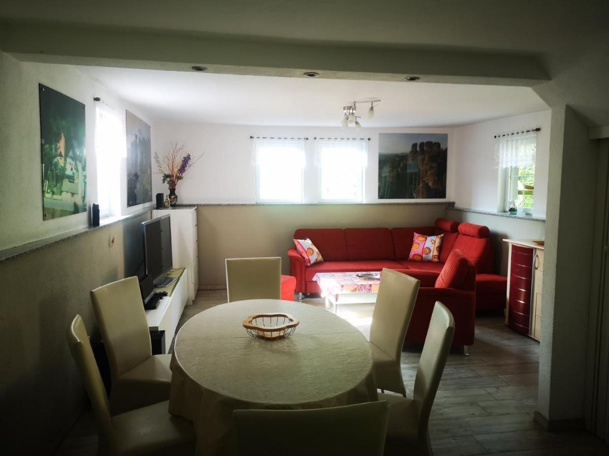 Ferienhaus Franz - An Der Elbe, Mit Grossem Garten Pirna Bagian luar foto